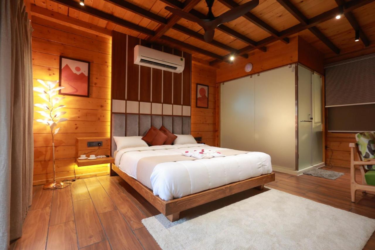 Wooden Ecr Sea Resort Pondicherry Dış mekan fotoğraf