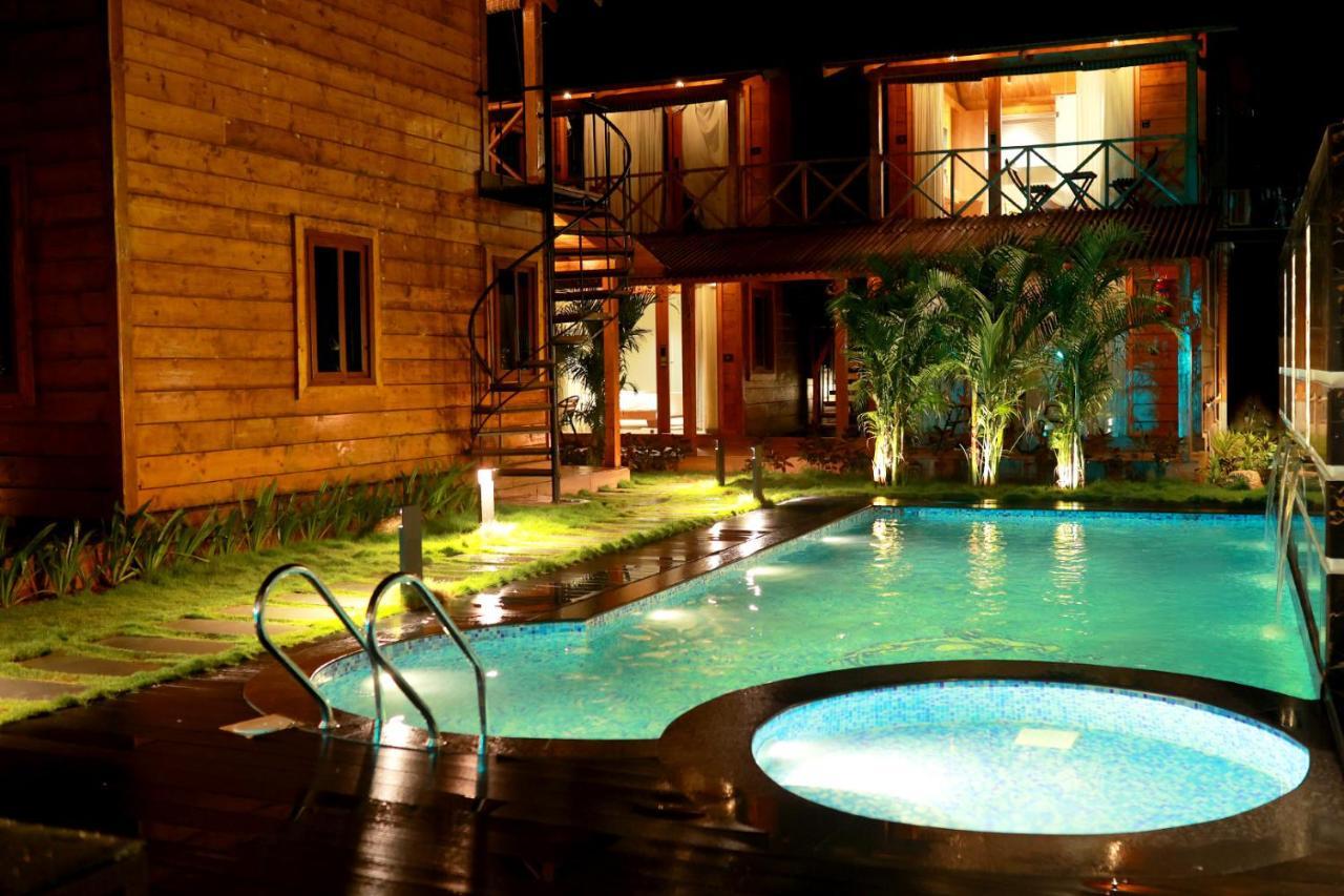 Wooden Ecr Sea Resort Pondicherry Dış mekan fotoğraf