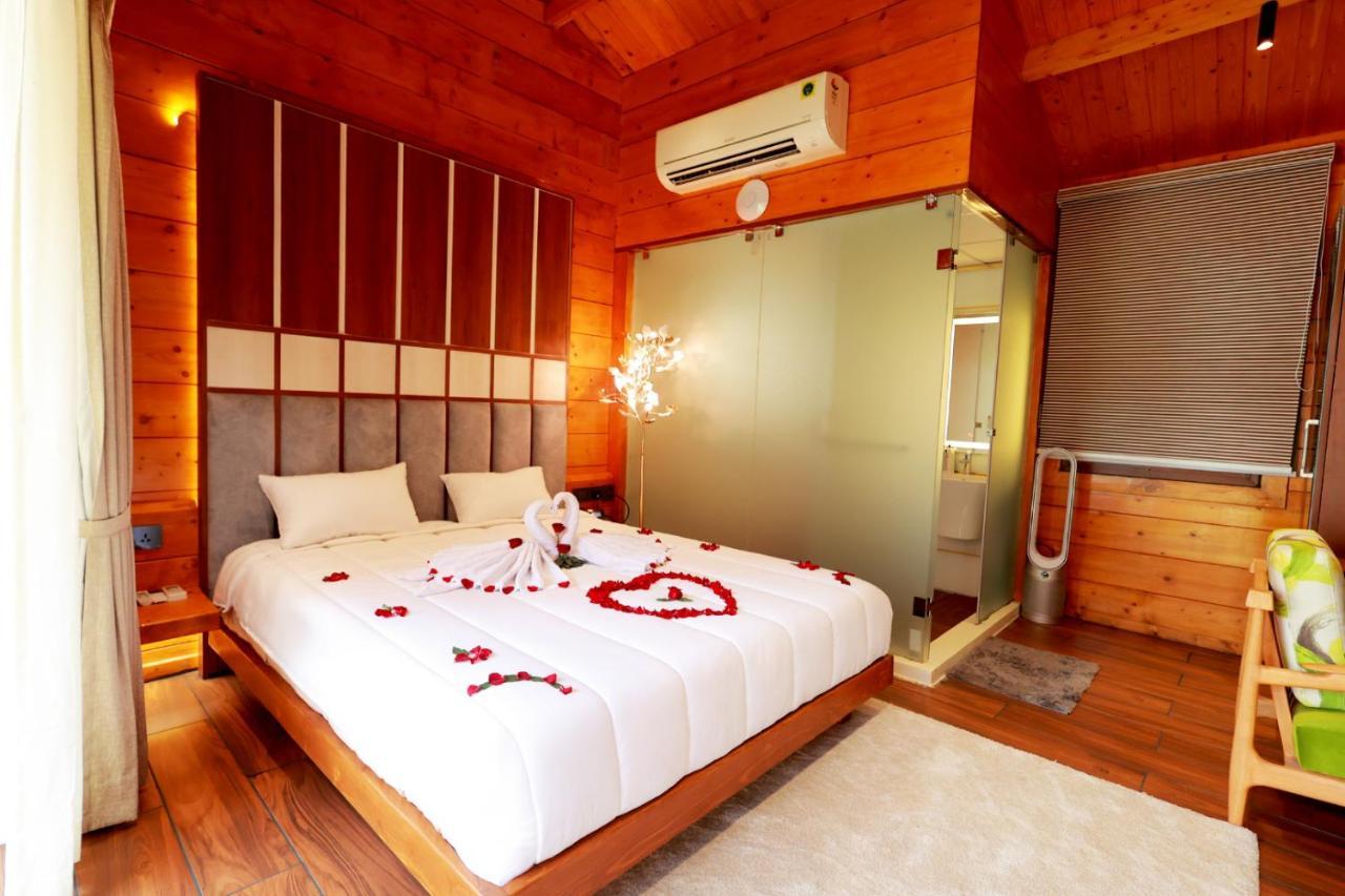 Wooden Ecr Sea Resort Pondicherry Dış mekan fotoğraf