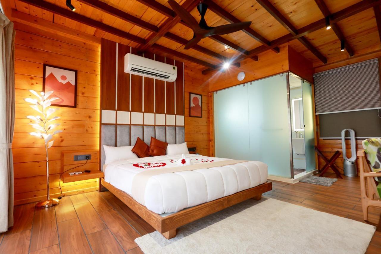 Wooden Ecr Sea Resort Pondicherry Dış mekan fotoğraf